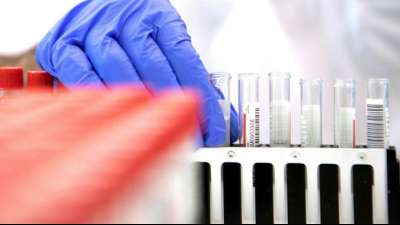 PCR-Test: Kein Anspruch durch Warnmeldung auf Corona-App