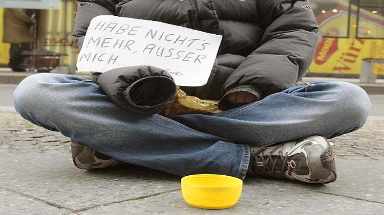Mehr Armut in Deutschland - Mittelschicht massiv geschrumpft