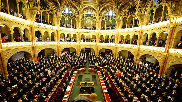 Ungarn: Parlament für neues Hochschulgesetz - gegen Soros und Co.