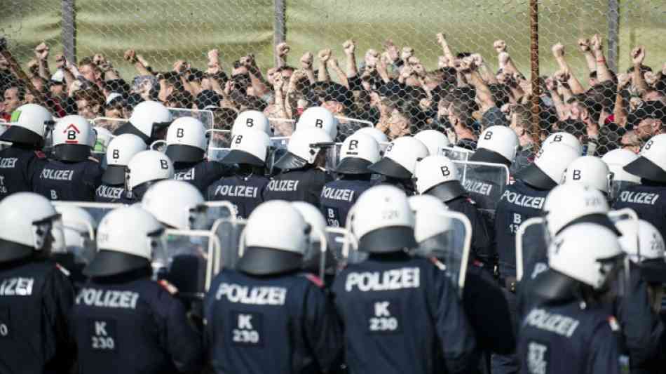 Asyl-Stopp: Österreich hält Polizei-Übung gegen Flüchtlinge ab