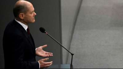 Scholz wirbt im Bundestag f&uuml;r z&uuml;gige Einf&uuml;hrung einer Impfpflicht