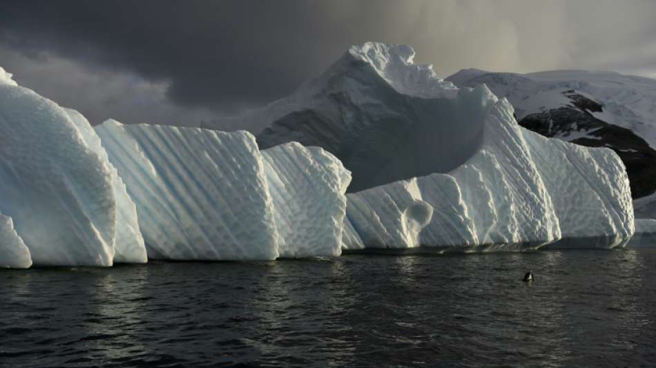 Bundestag macht Druck für Schutzgebiet in der Antarktis