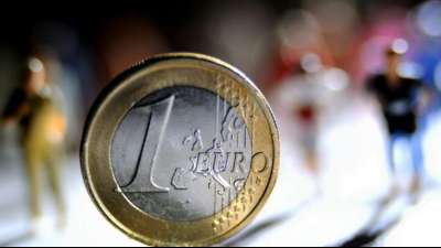 Studie: Haushalte mit mittlerem Einkommen am st&auml;rksten von Inflation betroffen