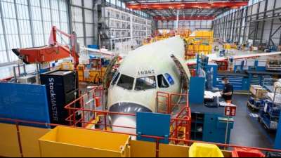 Airbus: Einigung im Tarifkonflikt - Umbau der Flugzeugfertigung