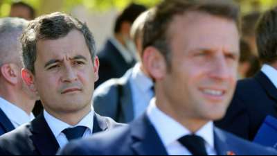 Macron schickt nach Anschlag in Nizza Innenminister nach Tunesien