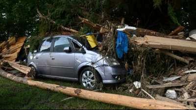 Deutschland: Aktuell bereits 157 Tote durch Unwetter