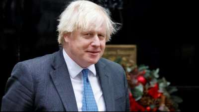 Johnson schlie&szlig;t sch&auml;rfere Corona-Ma&szlig;nahmen &uuml;ber Weihnachten vorerst aus