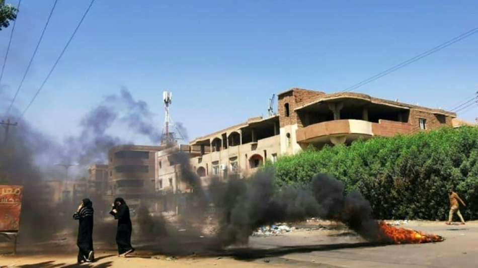Sicherheitskräfte setzen bei Protest gegen Putsch im Sudan Tränengas ein