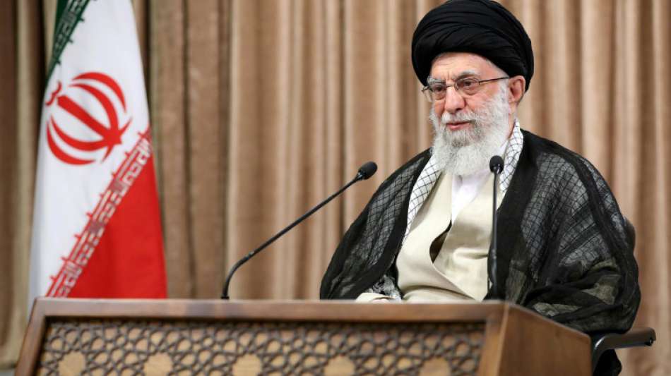 Chamenei verurteilt Kritik von Au&szlig;enminister Sarif am Milit&auml;r