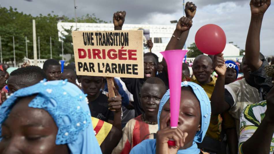 Militärjunta in Mali sagt Übergangsregierung für 18 Monate zu