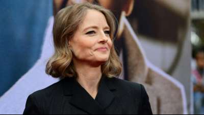 Jodie Foster wundert sich &uuml;ber ihre lange Schauspiel-Karriere