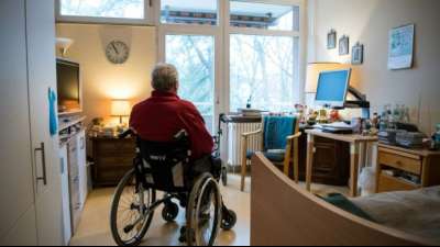 Regierung einigt sich auf Grundz&uuml;ge der Pflegereform