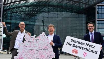 Deutsche Bahn und Telekom planen l&uuml;ckenloses Handynetz im Zug