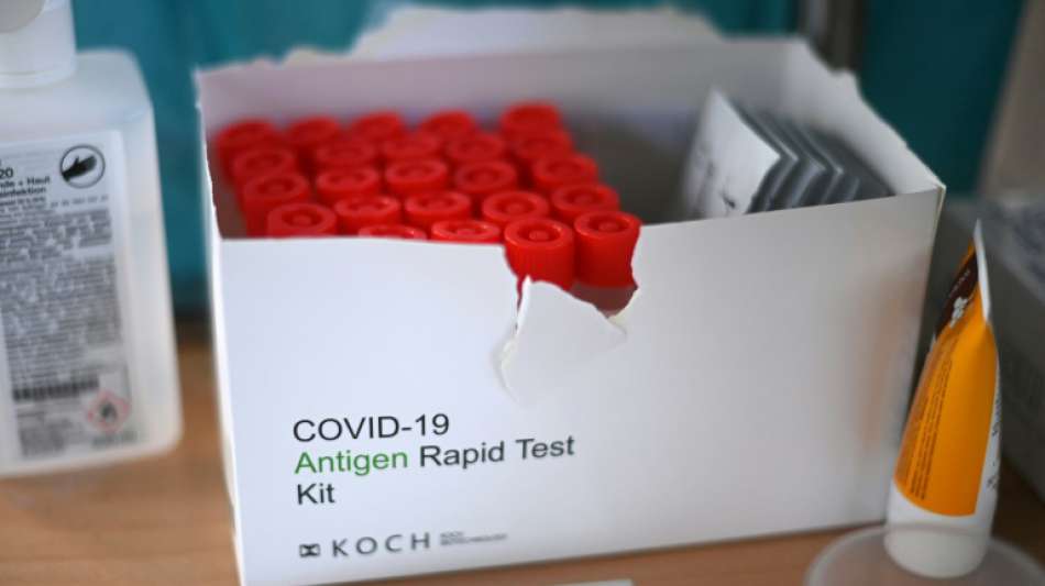 DGB-Chef Hoffmann begr&uuml;&szlig;t Versch&auml;rfung der Testpflicht in Betrieben