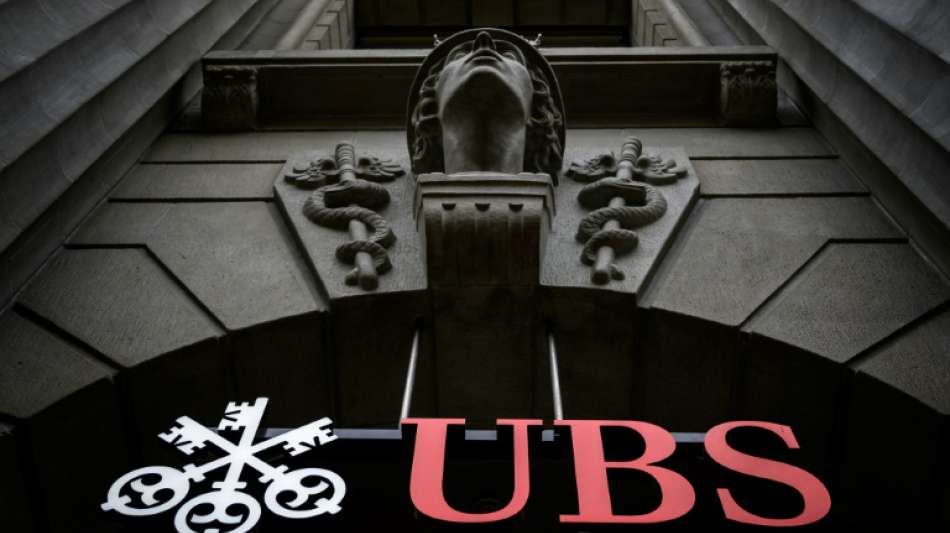 Schweizer Gro&szlig;bank UBS wehrt sich in Paris gegen Milliardenbu&szlig;e