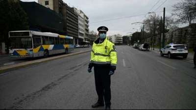 Ausgangssperre wegen Corona-Pandemie in Griechenland in Kraft getreten 