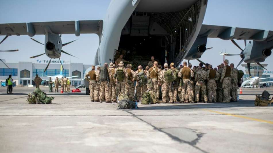 Bundeswehr hat bislang mehr als 900 Menschen aus Kabul ausgeflogen