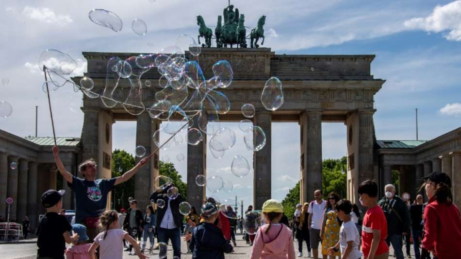 Kinder haben ein geringes Krankheitsrisiko - aber leiden unter der Pandemie