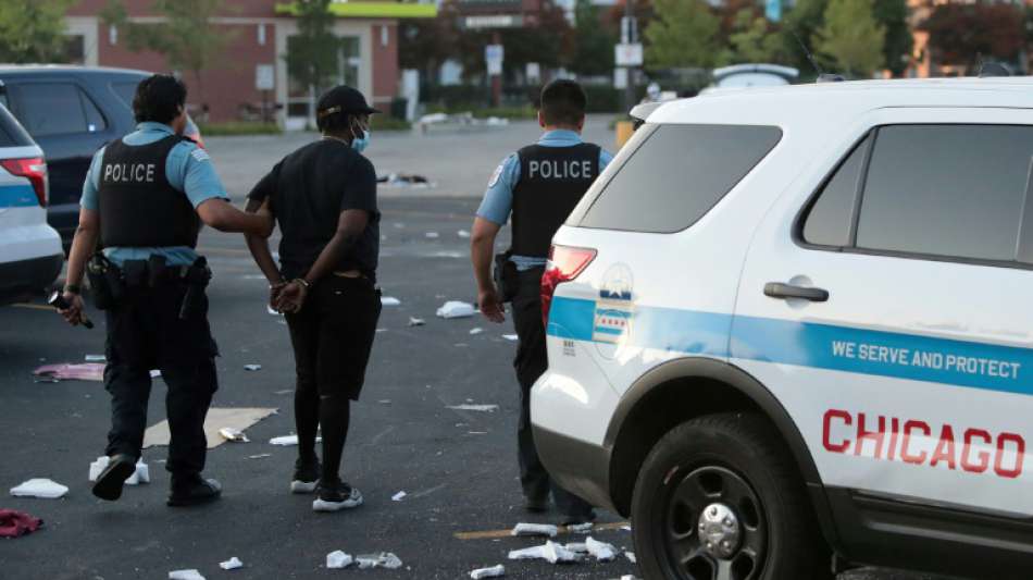Randale und Plünderungen in Chicago nach Polizeischüssen auf Verdächtigen