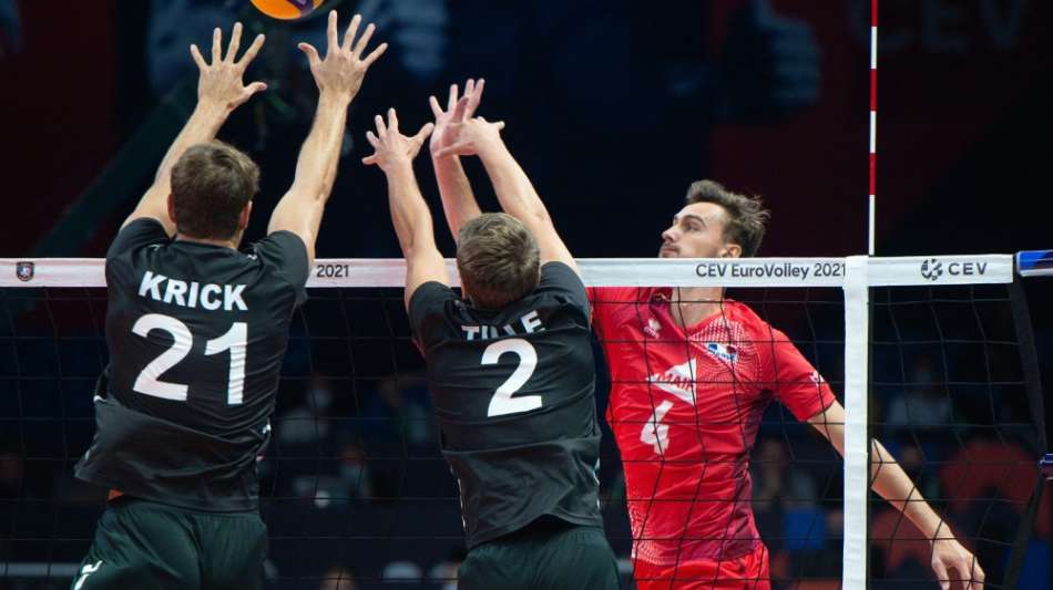 Deutsche Volleyballer schlagen Bulgarien - EM-Viertelfinale gegen Italien