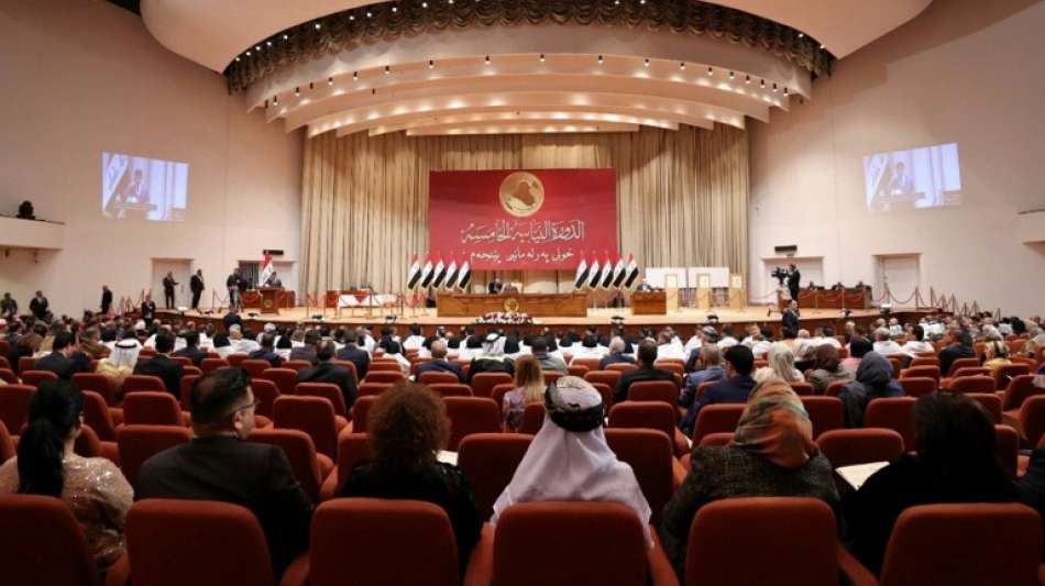 Tumulte bei konstituierender Sitzung des irakischen Parlaments