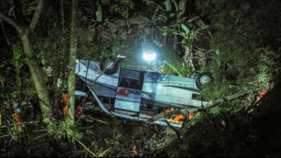 Sumedang: Mindestens 27 Tote bei Busungl&uuml;ck in Indonesien