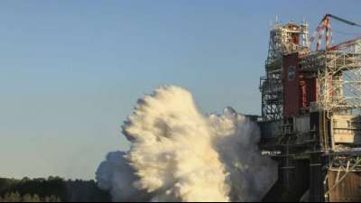 Panne bei Triebwerkstest f&uuml;r Mondprogramm der Nasa