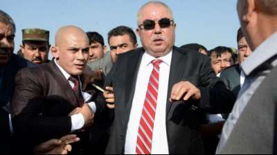 Ber&uuml;chtigter Kriegsherr Dostum nach Afghanistan zur&uuml;ckgekehrt