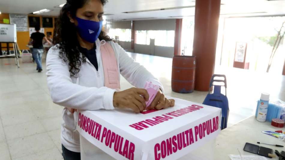 Geringe Wahlbeteiligung bei Referendum zu Ermittlungen gegen Ex-Präsidenten Mexikos