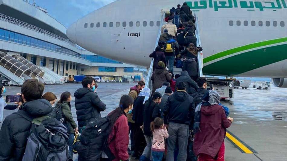 Rückführungsflug aus Belarus mit Migranten Richtung Irak gestartet