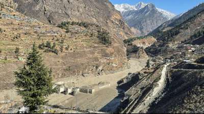 200 Menschen nach heftiger Flutwelle durch Gletscherabbruch in Indien vermisst