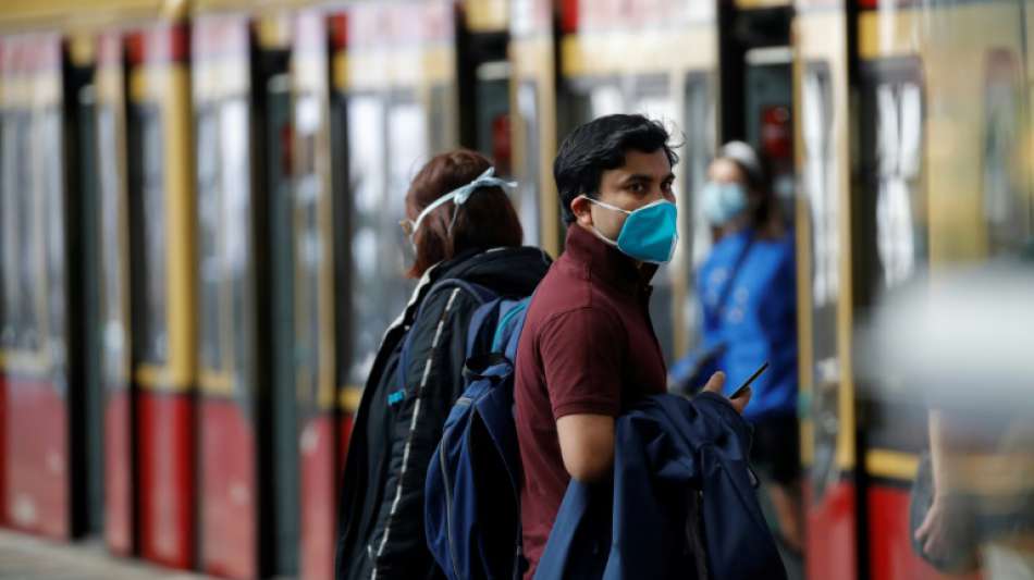 Bericht: Krankenstand in der Corona-Pandemie schwankt extrem