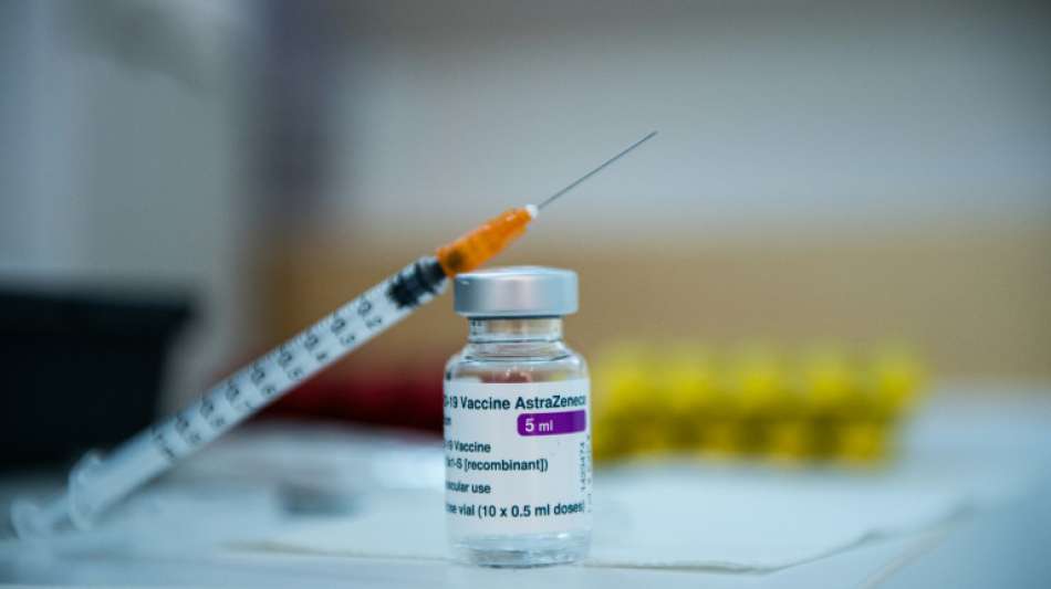 EMA: Schwere allergische Reaktion mögliche Nebenwirkung von Astrazeneca-Impfstoff