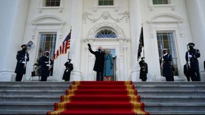 Neuer US-Pr&auml;sident Biden im Wei&szlig;en Haus angekommen