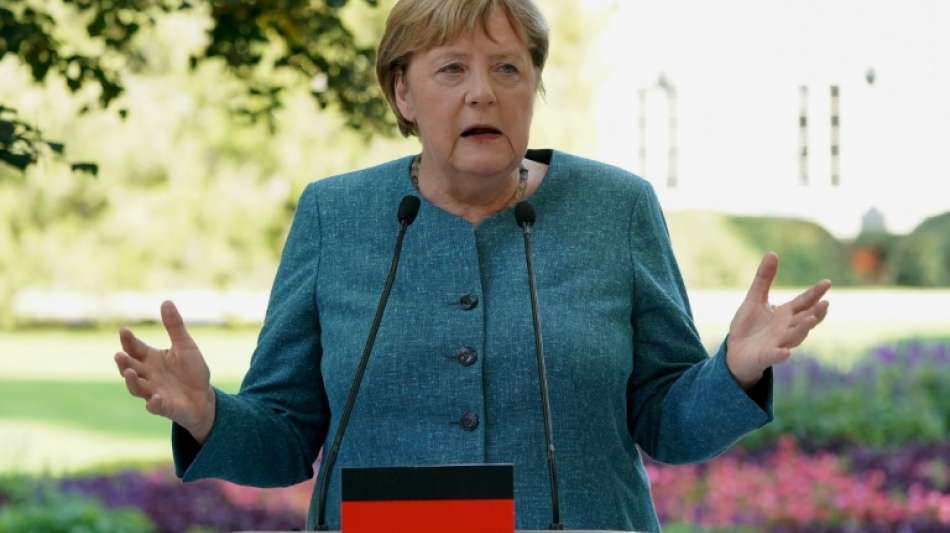 Merkel verteidigt Reaktion der Nato auf Anschl&auml;ge vom 11. September