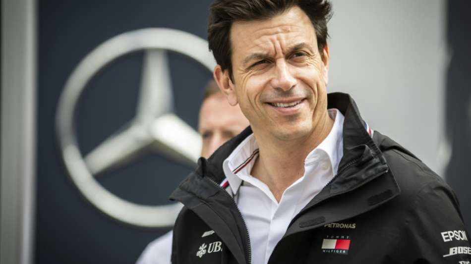 Mercedes-Motorsportchef Wolff: Vettel bei Mercedes eine 