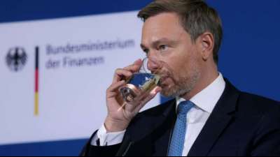 Lindner: 30 Milliarden Euro Steuerentlastungen bis 2025