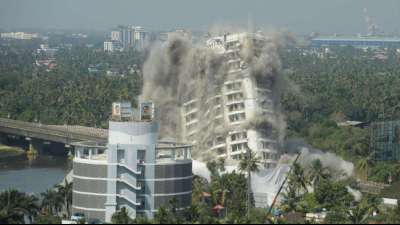 Hochhaus-Komplexe in Südindien wegen Missachtung des Küstenschutzes gesprengt