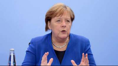 Grünen-Fraktionschef Hofreiter fordert von Merkel Bekenntnis zu mehr Klimaschutz