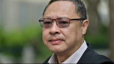 Bekannter Demokratie-Aktivist in Hongkong von Universität entlassen