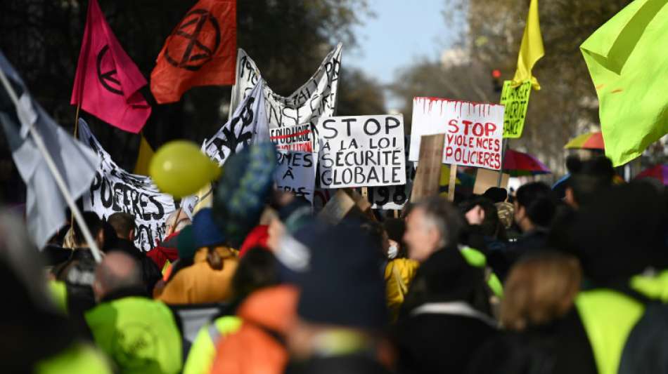 Erneut Demonstrationen gegen Sicherheitsgesetz in Frankreich 