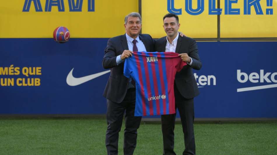 "Der beste Klub der Welt": Xavi als neuer Barca-Trainer vorgestellt