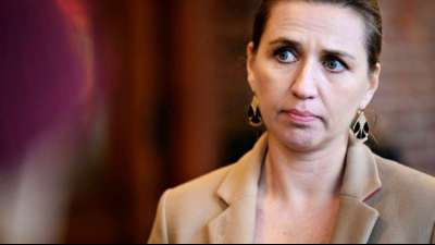 D&auml;nische Regierungschefin entschuldigt sich f&uuml;r Versto&szlig; gegen Corona-Regeln