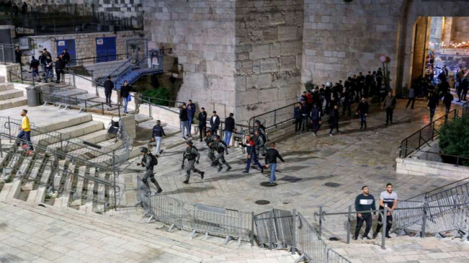 Mehr als einhundert Verletzte bei Zusammenstößen in Jerusalem