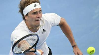Sieg gegen USA: Zverev un Struff wahren Halbfinalchance