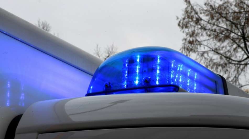 Polizei: Falschfahrer verursacht Unfall mit drei Toten auf Autobahn A8