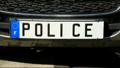 Polizist in Cannes mit Messer angegriffen