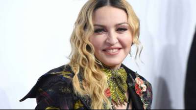 Instagram löscht Beitrag von Madonna wegen Falschaussagen zu Corona