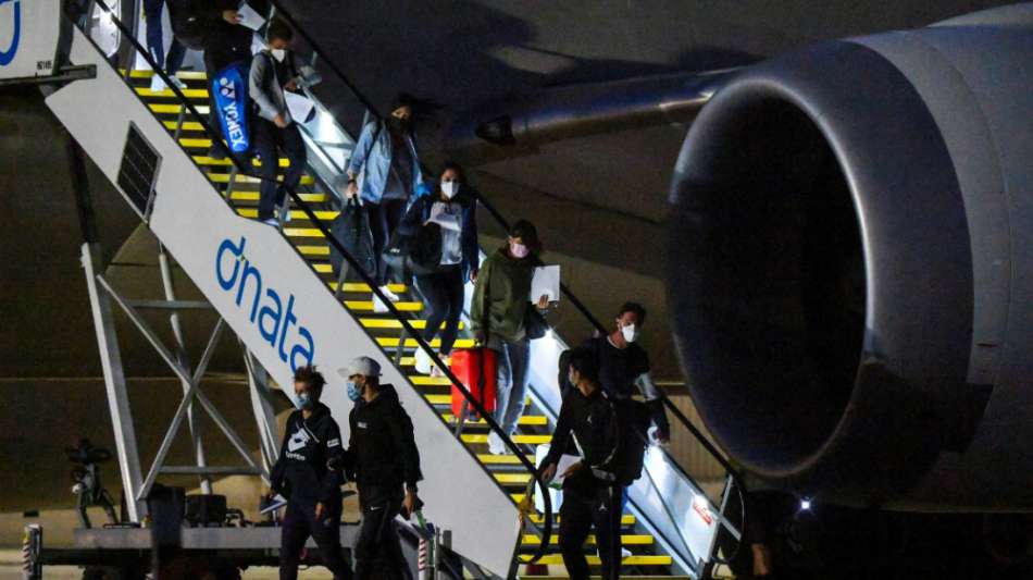 Coronaf&auml;lle bei Charterflug - R&uuml;ckschlag vor Australian Open