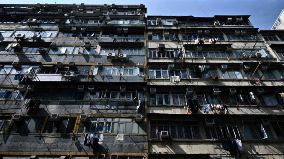 Hongkong verh&auml;ngt erstmals in Corona-Pandemie Lockdown &uuml;ber einige Viertel